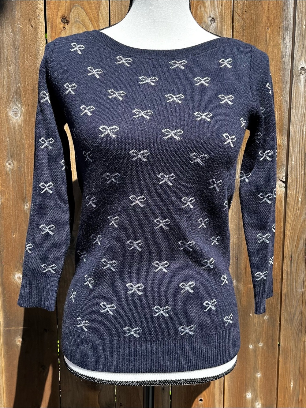 Ann Taylor Navy Blue Dark Coquette Bow Sweater Accepting Offers!